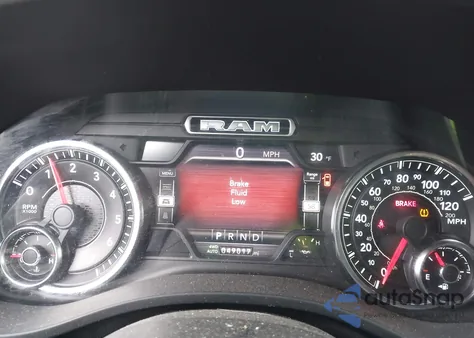 2021 Ram 1500 Big Horn 4X4 5'7 Box from USA, damaged, VIN 1C6SRFFT3MN561585